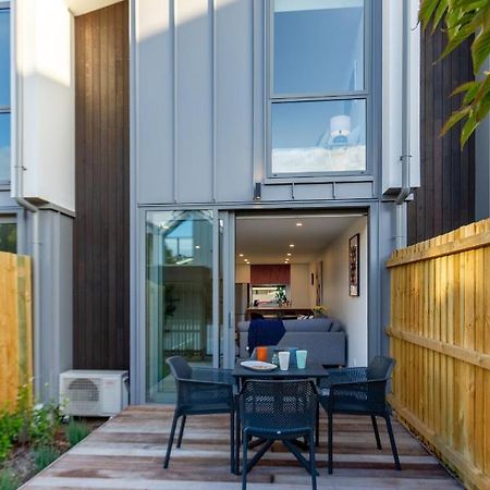 City Lights Retreat With Carpark 2 Bed 2 Bath Christchurch Exteriör bild