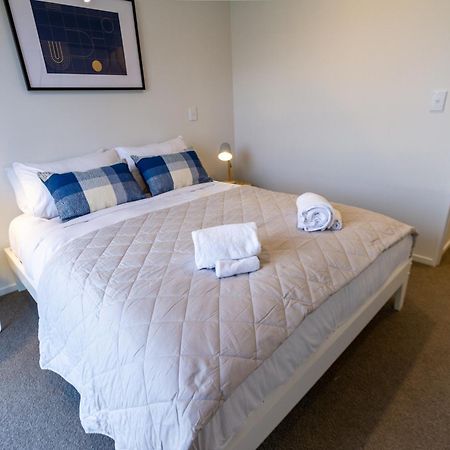 City Lights Retreat With Carpark 2 Bed 2 Bath Christchurch Exteriör bild
