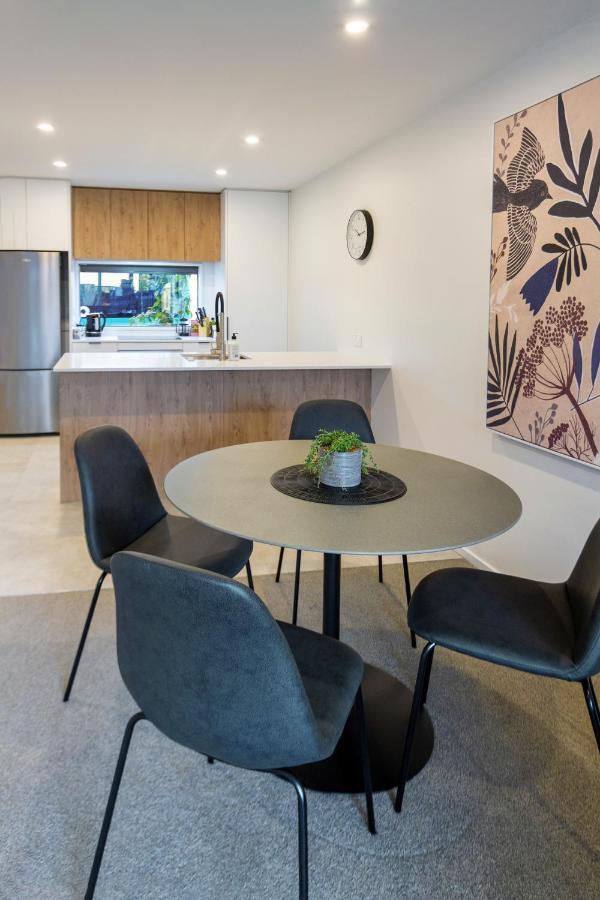 City Lights Retreat With Carpark 2 Bed 2 Bath Christchurch Exteriör bild