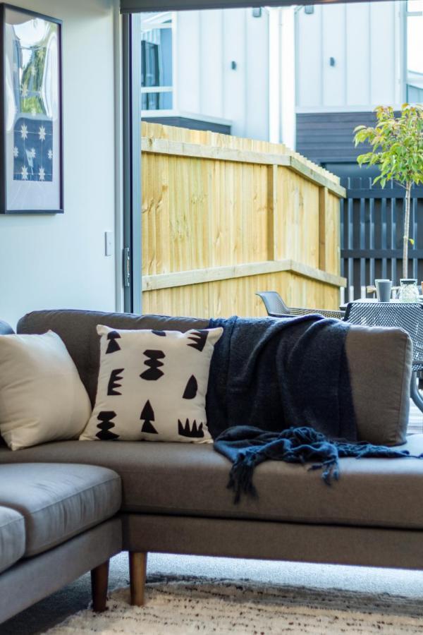 City Lights Retreat With Carpark 2 Bed 2 Bath Christchurch Exteriör bild