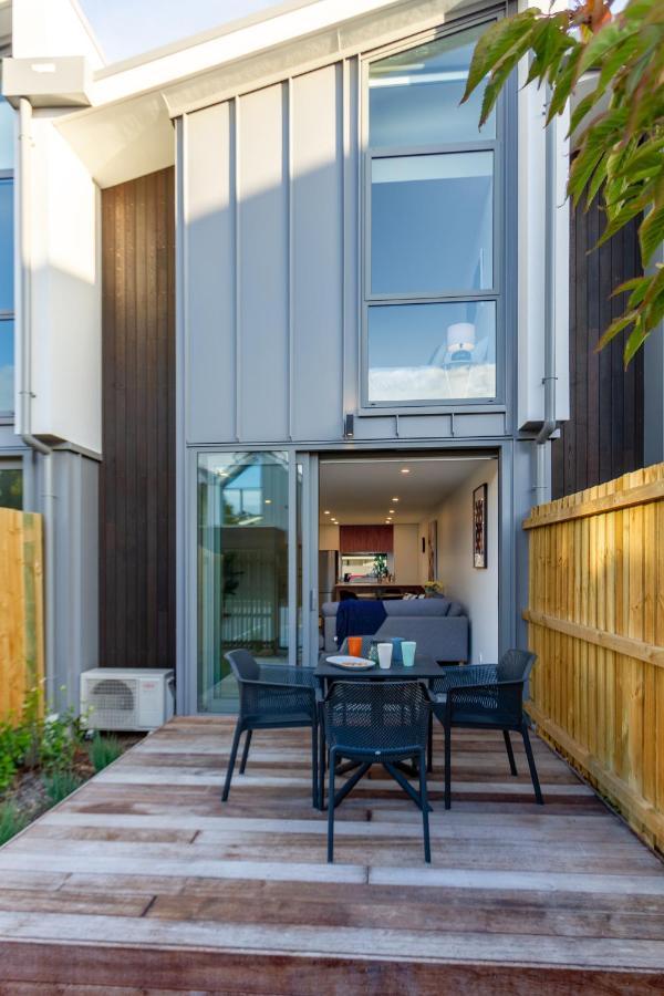City Lights Retreat With Carpark 2 Bed 2 Bath Christchurch Exteriör bild