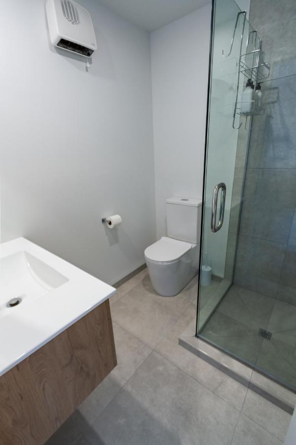 City Lights Retreat With Carpark 2 Bed 2 Bath Christchurch Exteriör bild
